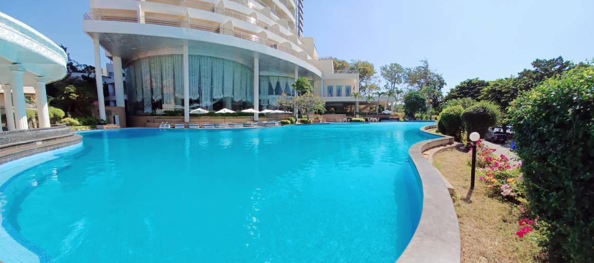 Adriatic Palace Hotel Pattaya Zewnętrze zdjęcie