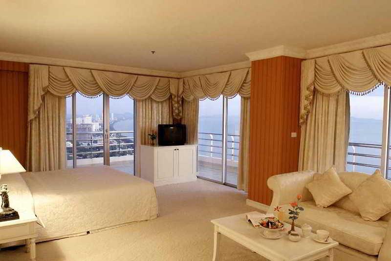 Adriatic Palace Hotel Pattaya Zewnętrze zdjęcie